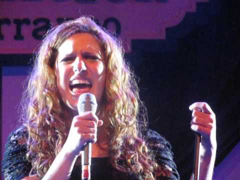 Gisela Ponce de León sorprendió con cover de Adele