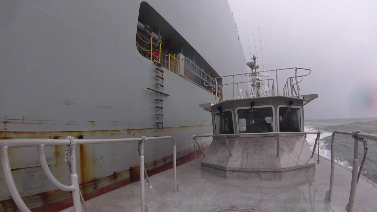 Boarding Ships In All Weather Conditions