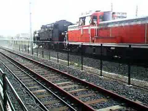 2008.05.01鉄道博物館で真岡鉄道のC11-325が検査後の試運転