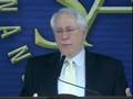 Mike-Gravel-Speaks-a