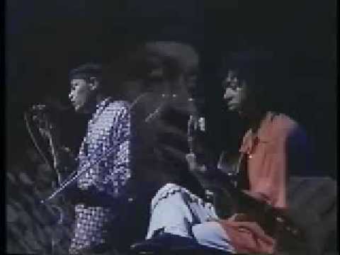 Al Jarreau & Djavan - Sorri (Smile) See video
