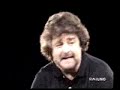 Beppe Grillo e il colluttorio Beppe Grillo e il colluttorio