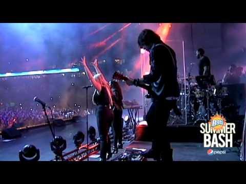 Demi Lovato - Heart Attack B96 Pepsi Summerbash Live