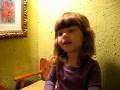 videos de Olive's Sings Deck the Halls