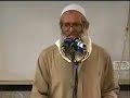 الخطبة: نظرات في منهج جماعة الإخوان المسلمين.الشيخ: محمد سعيد رسلان.الرابط:http://www.rslan.com/vad/items_details.php?id=877الملخص:شهادة حسن البنا مؤسس جماعة الإخوان المسلمين على نفسه أنه صوفي:* يقول حسن البنا في كتابه:مذكرات الدعوة و الداعية:ص 27: و صحبت الإخوان الحصافية بدمنهور و واظبت على الحضرة بمسجد التوبة كل ليلة.... ص 33: و حضر السيد عبد الوهاب المجيز -المسلّك- في الطريقة الحصافية و تلقيت الحصافية الشاذلية عنه و آذنني بأدوارها و وظائفها.....ص 28: و في هذه الأثناء بدا لنا أن نؤسس في المحمودية جمعية إصلاحية هي الجمعية الحصافية الخيرية و انتخبت سكرتيرا لها و خلفتها في الكفاح جمعية الإخوان المسلمين بعد ذلك......ص 32: و نزلت دمنهور مشبعا بالفكرة الحصافية و دمنهور مقر ضريح الشيخ السيد حسنين الحصافي شيخ الطريقة الحصافية.* جابر رزق:حسن البنا بأقلام تلامذته و معاصريه:ص 70: قال عبدالرحمن البنا-أخو حسن البنا-: و عقب صلاة العشاء يجلس أخي حسن إلى الذاكرين في جماعة الطريقة الحصافية و قد أشرق قلبه بنور الله فأجلس إلى جواره نذكر الله مع الذاكرين و قد خلا المسجد إلا من أهل الذكر و خبا الضوء إلا ذبالة من سراج و سكن الليل إلا من همسات من دعاء و ومضات من ضياء و ذابت الأجسام و هامت الأرواح  و تلاشى كل شيئ في الوجود و انمحى-هذه عقيدة وحدة الوجود-, و انساب صوت المنشد في حلاوة و تطريب:الله قل و ذر الوجود و ما حوى *** إن كنت مرتادا بلوغ كمالفالكل دون الله إن حققته      *** عدم على التفصيل و الإجمال-هذا كلام يشير بجماع الكف إلى عقيدة وحدة الوجود و الاتحاد-* يقول حسن البنا في كتابه:مذكرات الدعوة و الداعية:ص 58: يقول أنه كان من عادته الخروج في ذكرى المولد بالموكب بعد الحضرة من 1-12 ربيع الأول و هم ينشدون القصائد.......جابر رزق:حسن البنا بأقلام تلامذته و معاصريه:ص 71: و قال عبد الرحمن البنا أن المجموعة كانت تردد هذا البيت وراء المنشد (المنشد هو حسن البنا) -أي أن الكورس يردد هذا البيت و كلما أنشد المنشد مقطعا ردد واءه الكورس هذاالبيت: -صلى الإلاه على النور الذي ظهرا *** للعالمين ففاق الشمس و القمراهذا الحبيب مع الأحباب قد حضرا  *** و سامح الكل فيما قد مضى و جرىلقد أدار على العشاق خمرته     *** صرفا يكاد سناها يذهب البصرايا سعد كرر لنا ذكر الحبيب لقد *** بلبلت أسماعنا يا مطرب الفقراو ما لركب الحمى مالت معاطفه    *** لا شك أن حبيب القوم قد حضرا* قد يقول قائل: لعل ذلك كان في بداية حياته ثم مضى و انقضى, لكن كلام عبد الرحمن البنا كان قد كتبه بعد موت حسن البنا.