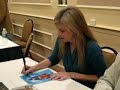 supermegafest 2007 - helen slater (supergirl) signs autographs.
date: 11-17-2007
location: framingham, massachusetts (ma)