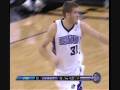 videos de Spencer Hawes gets the steal, leads the break, and gets the behind the back assist!