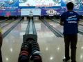 Bowling,,
