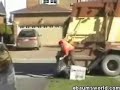 Garbage Prank very funny! Garbage Prank very funny!