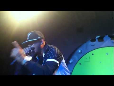 Nengo Flow Ft Gotay - Te Hable Claro @ La Scala, Miami (2011)