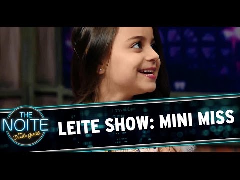 The Noite (13/11/14) - Leite Show: Mini Miss
