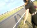 videos de SABRI NOS QUEDAMOS SIN COMBUSTIBLE
