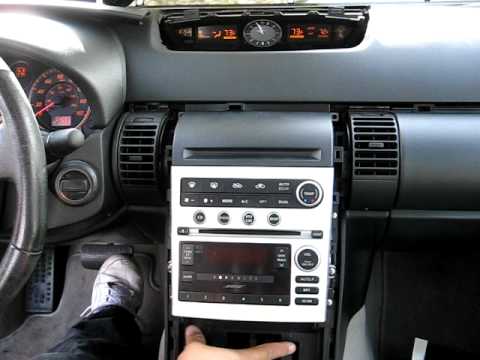 How to Remove Radio / CD Changer / Navigation from 2005 Infiniti G35 for Repair.