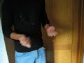 Truco de magia: hacer desaparecer una moneda. Explicacion