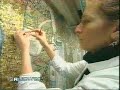 Ravenna, Mosaico antico e moderno, restauro.RAI3 - Tg3 Leonardo 30/03/2007 (tutti i diritti commerciali sono riservati alla RAI, ma tutti i diritti artistici sono riservati alla città di Ravenna, alla sua popolazione, ed all'intero Popolo Italiano). Considero la diffusione di questo filmato un contributo alla Cultura Globale, donato dalla città al mondo, sul quale la RAI collabora, ma anche lucra. Non credo debba rientrare nella Protezione dei Diritti d'Autore, se non a favore degli ignoti mosaicisti.