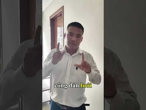 Khách sạn cao cấp 16 tầng có hồ bơi vô cực trên sân thưọng bị hư hại, thấm phải đục sửa chữa lại.