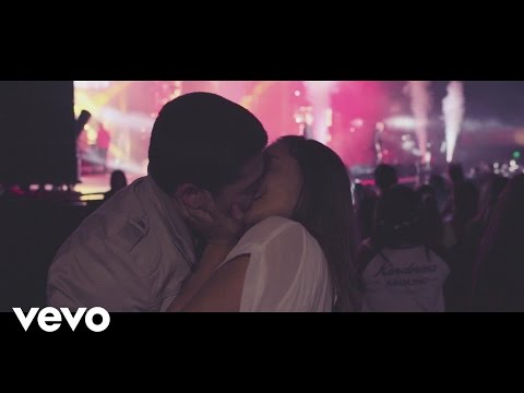 Río Roma - Caminar de Tu Mano ft. Fonseca