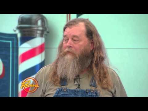 Przez 20 lat chodził z kudłatą brodą i w końcu postanowił to zmienić. Jego metamorfoza zwala z nóg!