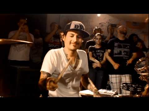 Скачать песню incubusdrive