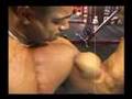 videos de Bodybuilder Mandeep Singh training biceps