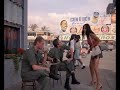 La chaqueta metalica \"yo hacer contigo amor bueno\"