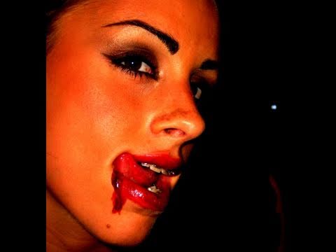 fissa - Video di willwoosh: http://www.youtube.com/watch?v=A1BlV6qWe7Y Visita la PUPA NAIL ACADEMY: http://www.pupa.it/ita/pupa-nail-academy/ sul canale yt pupa: - h...