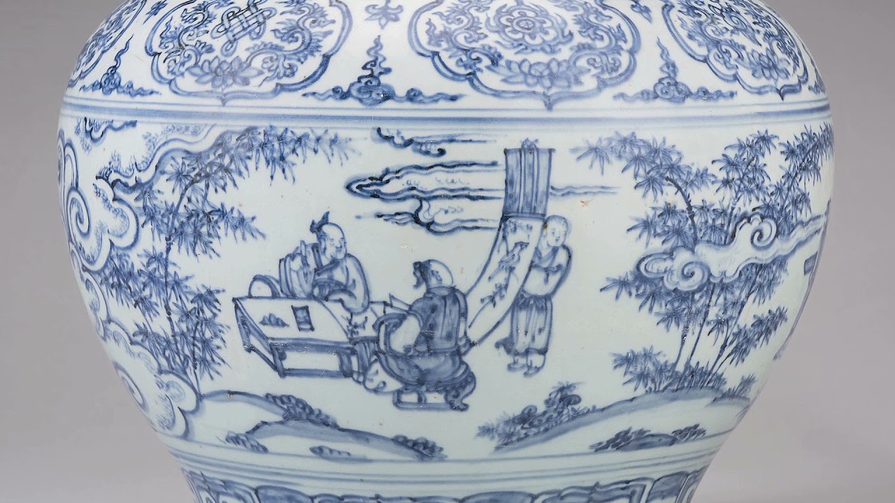 Underglazed Blue Painted Porcelein Jar, guan  Ming dynasty, late 15th century