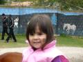 videos de Valerie montando a caballo con su prima sofia