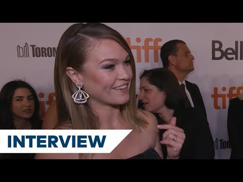 Jennifer Lopez and Julia Stiles on the wild true story behind Hustlers | TIFF 2019