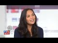 plus d'infos : http://www.miwim.fr/blog/valerie-begue-gaffe-sur-le-travail-au-noir-a-lile-de-la-reunion-video-28125.