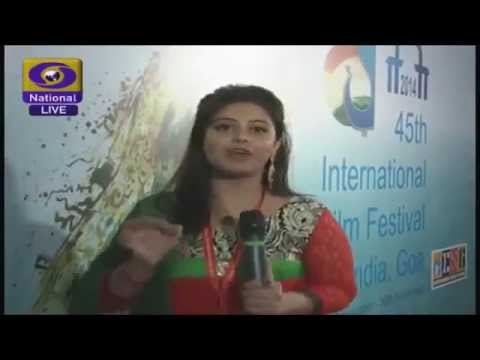 Door Darshan (DD) Anchor hilarious video at IFFI, Goa | Governer of India