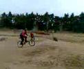 saltando en el cachinga