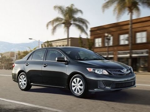 2013 Toyota Corolla LE Start Up and Review 1.8 L 4-Cylinder 2013 Toyota Corolla LE Start Up and Review 1.8 L 4-Cylinder