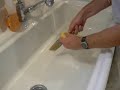 Cleaning a paint brush