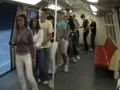 Dansul Pinguinului - PINGUINII DIN METROU 3GP View Video