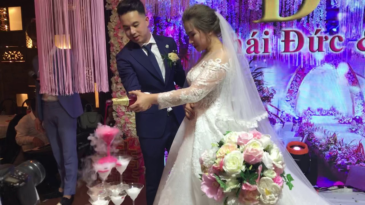 CHÚC MỪNG THÁI ĐỨC & QUỲNH TRANG TRĂM NĂM HẠNH PHÚC