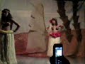 talia bailando taitiano