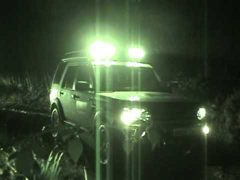 0 Land Rover celebra 50 años en EASTNOR CASTLE