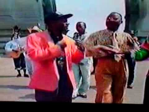 Ilo pablo et zaïko langa langa familia dei matata Ilo pablo et zaïko langa langa familia dei matata