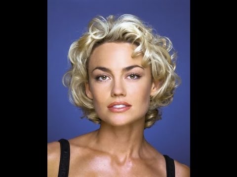Kelly Carlson