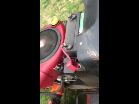 how to change a belt on a craftsman dlt 3000