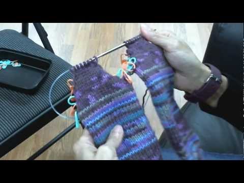 how to turn knitting needles