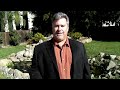Executive Coach and Consultant Larry Brooks 

http://ping.fm/8jljK
