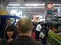 Voiture qui tourne au salon de l\ Voiture qui tourne au salon de l\