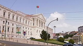 Portekiz'in bütçe açığı geriledi borçlanması arttı