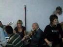 Cantan i ballan amb 