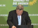 In der Montagspressekonferenz des Bundesvorstands vom 13.10.2008 äußerte sich Reinhard Bütikofer zur Finanzpolitik der Großen Koalition.