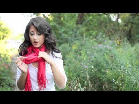 how to fasten a scarf