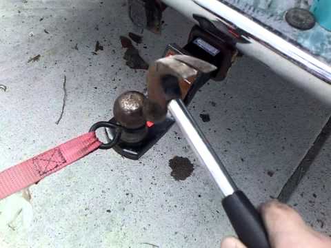 how to remove rusted hitch