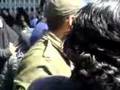 برخورد وحشیانه پلیس با زنان باصطلاح بد حجاب iran police